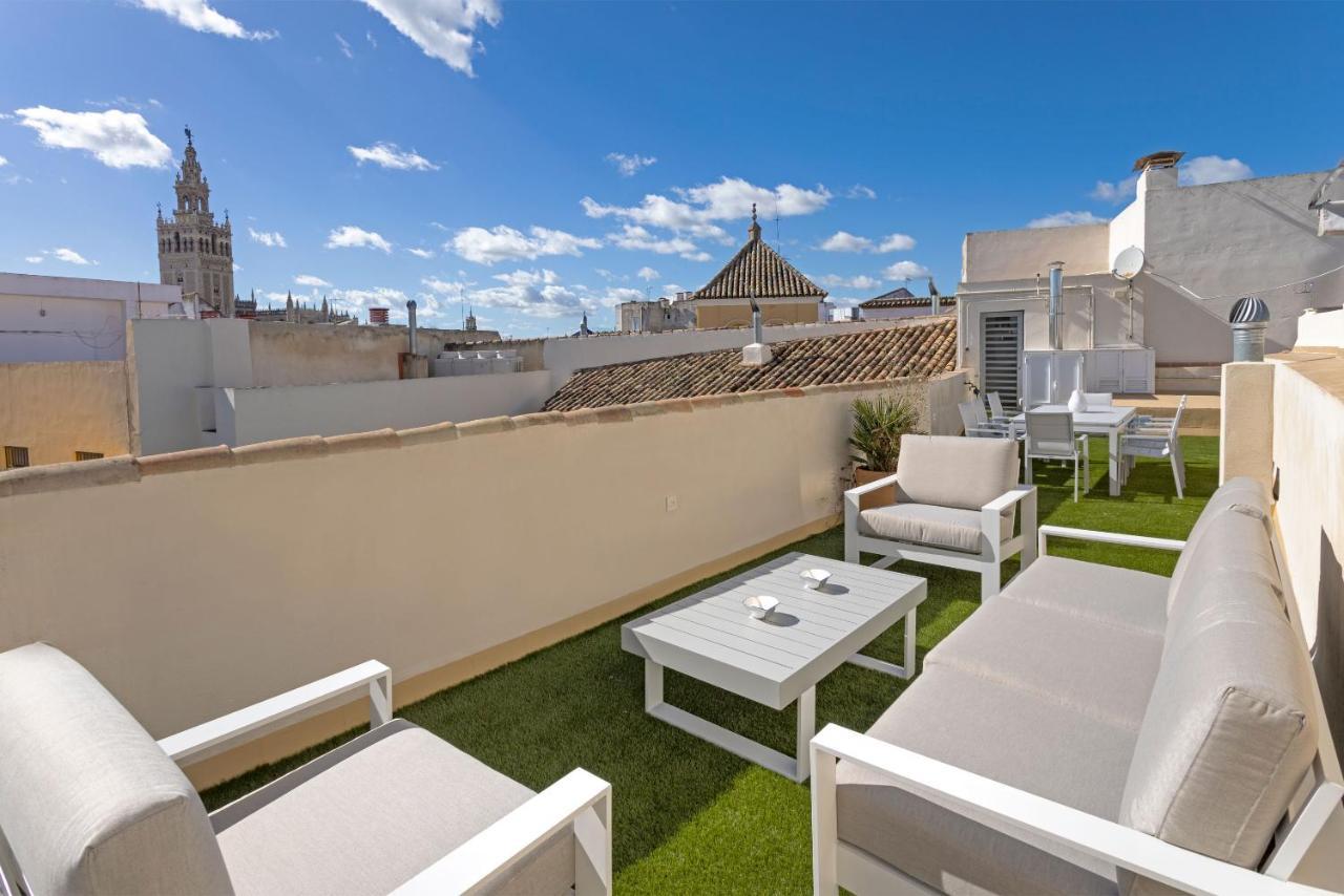 Genteel Home Palacio Abades Seville Exterior photo